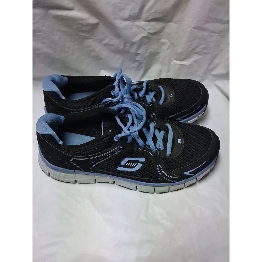 Skechers Black and Light Blue Women's Athletic Sneakers Size 8.5 Preowned